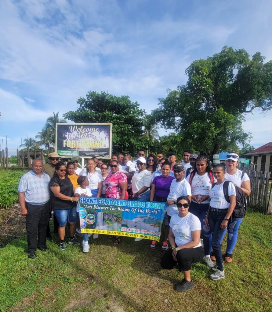 Essequibo River Tour - Island Hopping