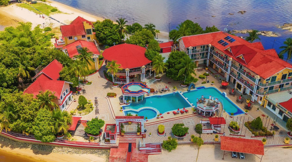 Aruwai Resort White H2O - resorts in essequibo guyana